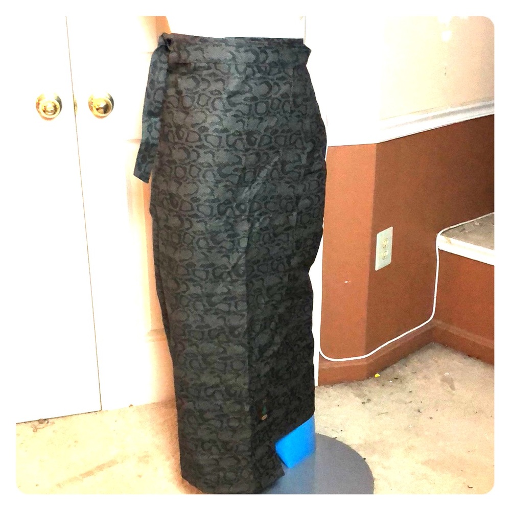 Designer Moshood wrap skirt mws22
